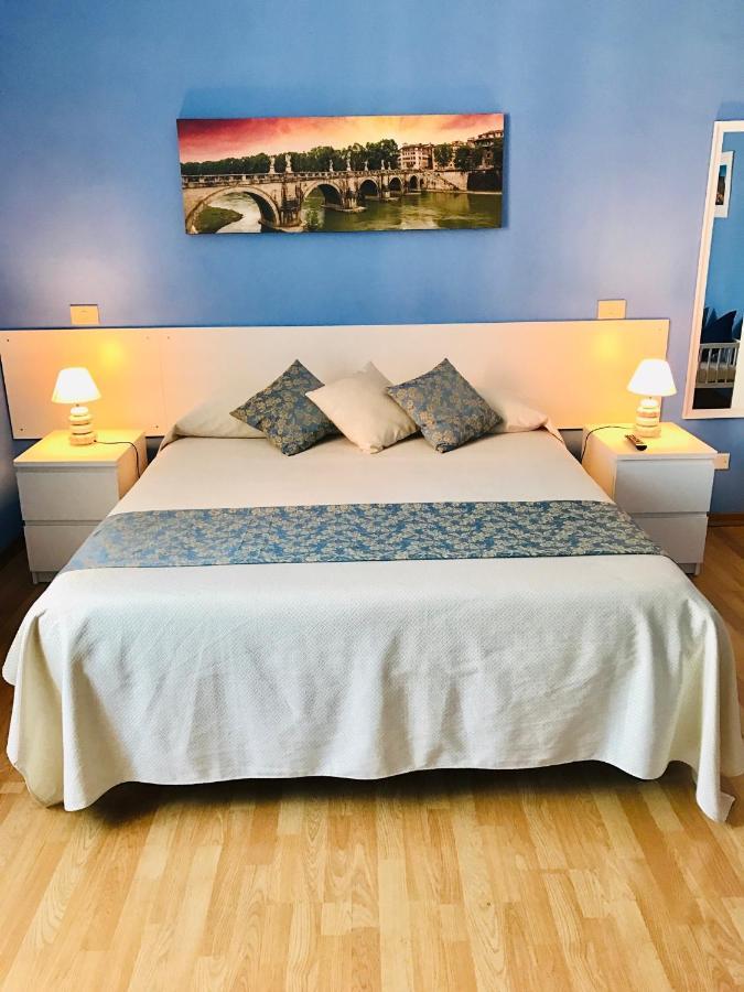 Kambal Maison Rome Luaran gambar