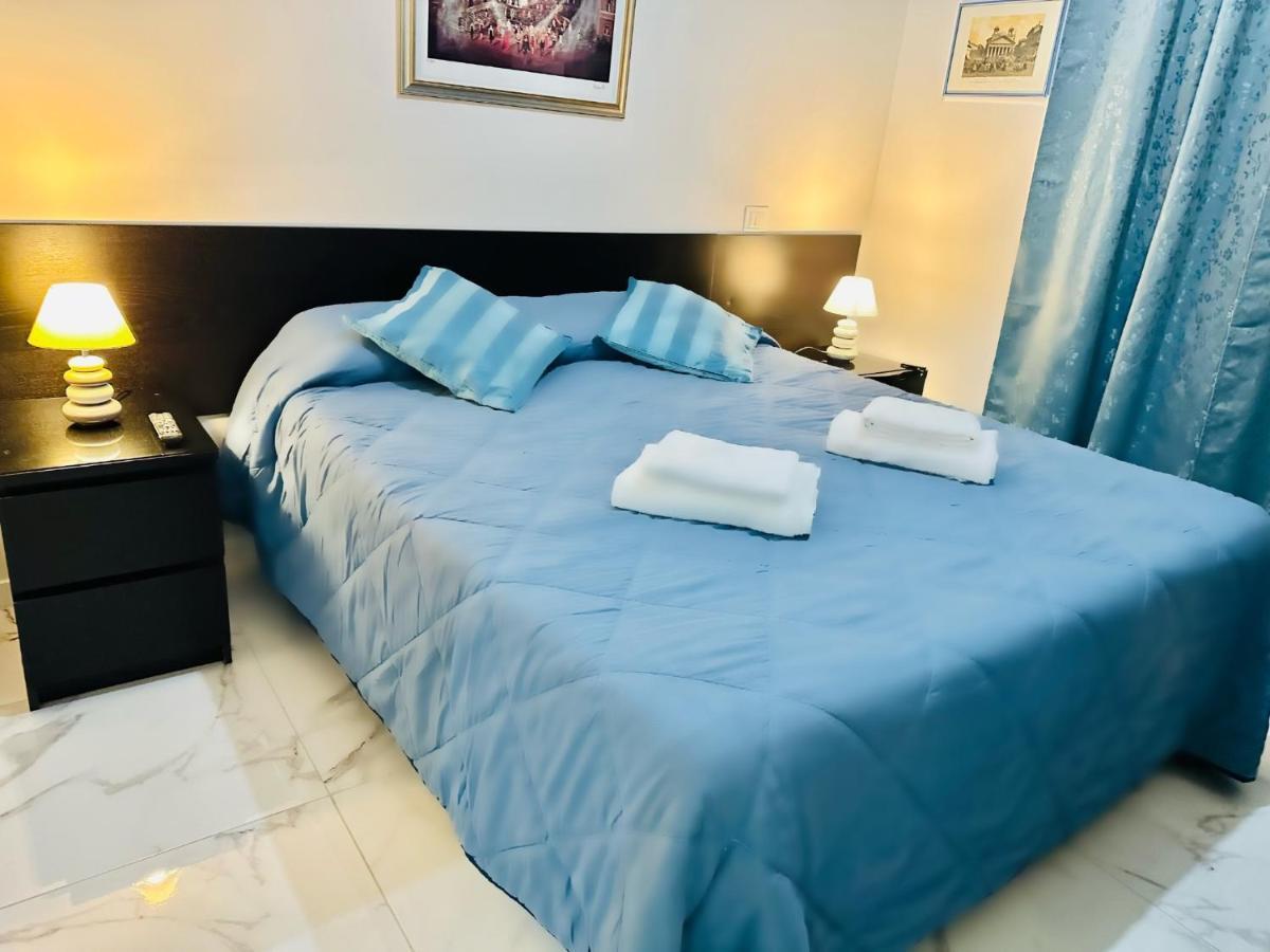 Kambal Maison Rome Luaran gambar